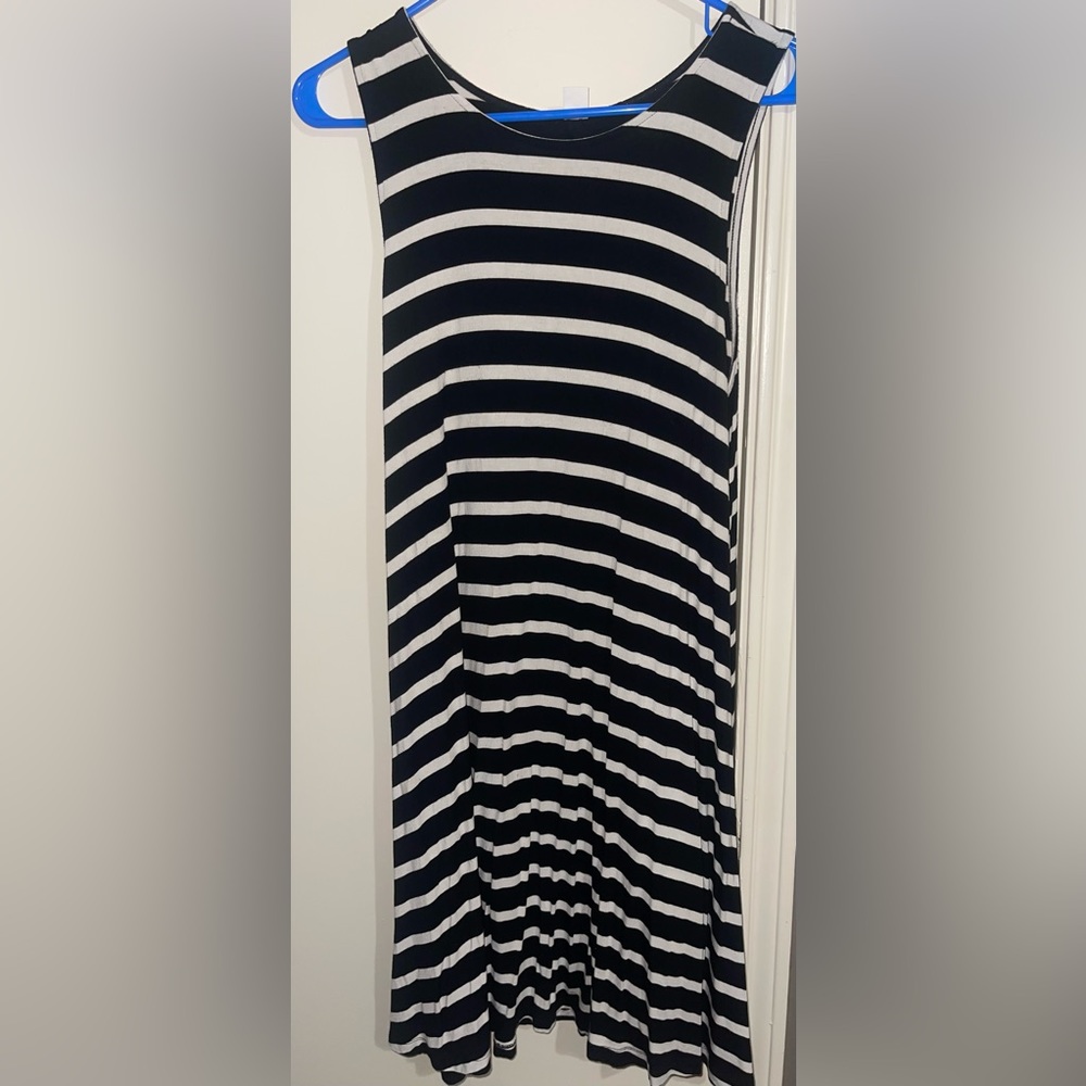 Old  Navy Jersey Knit Sleeveless Swing Dress (L)
